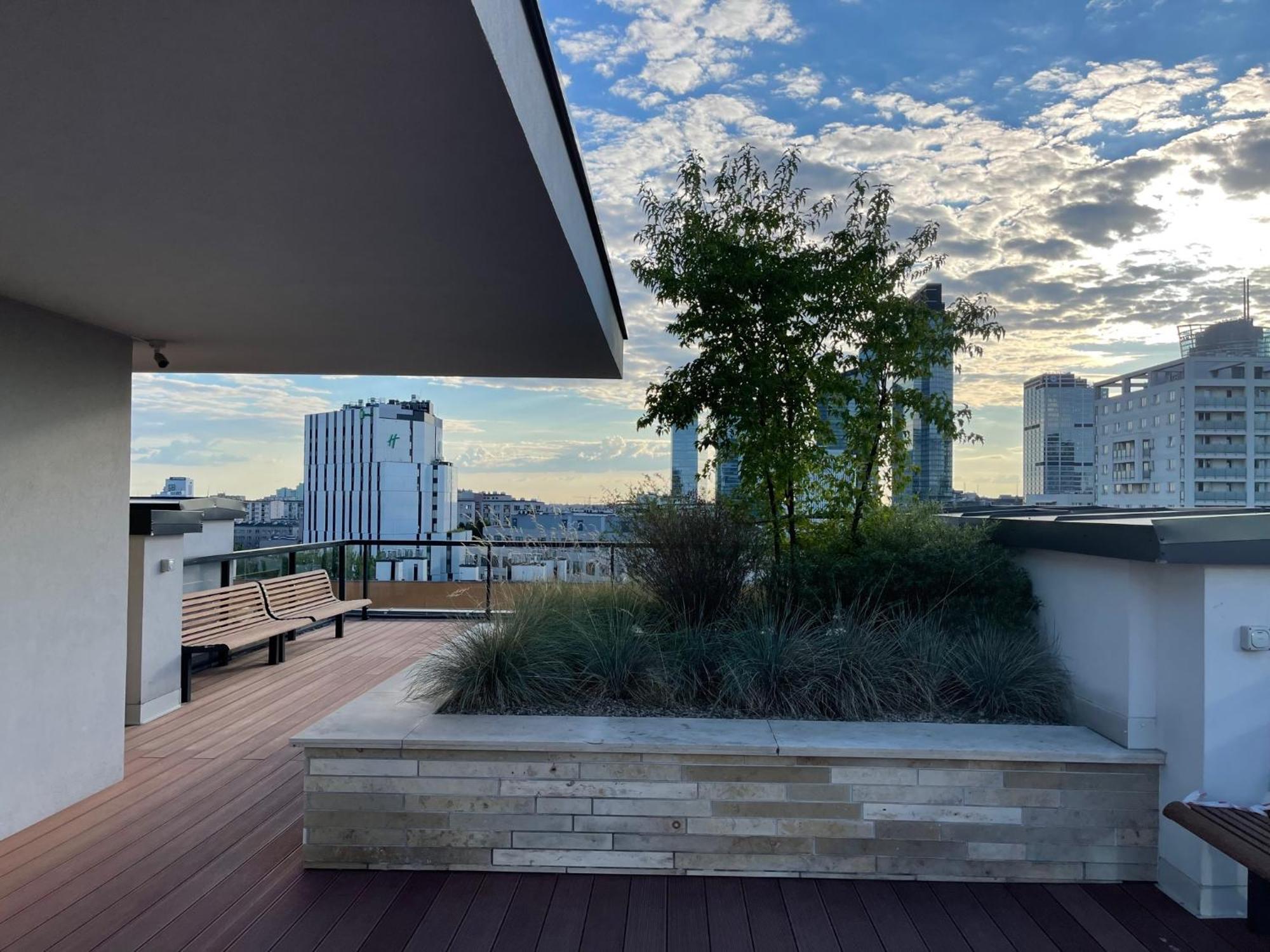 Sienna 65 - Taras Na Dachu Z Panorama 360 Na Warszawe -Roof Terrace With A Beautiful View - Prywatny Balkon - Private Balcony - Better Rental Warszawa Zewnętrze zdjęcie